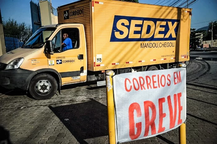 Correios em greve